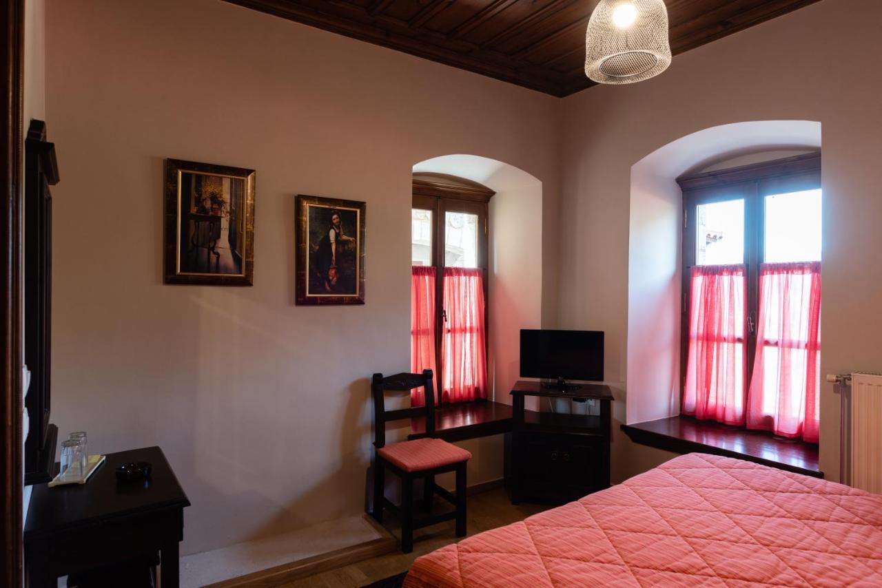 Kaza Guesthouse Діміцана Екстер'єр фото